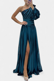 Langes gestreiftes One-Shoulder-Damenkleid Bethania – Ansicht 4
