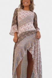 Ruth – Langes florales Kleid für Damen mit 3/4-Ärmeln und Rüschen – Ansicht 2