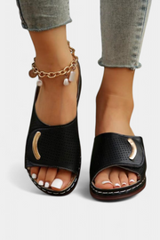 Orthopädische Damen-Sandalen Itziar mit perforiertem Design – Ansicht 3