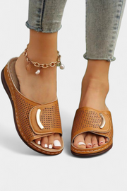Orthopädische Damen-Sandalen Itziar mit perforiertem Design – Ansicht 6