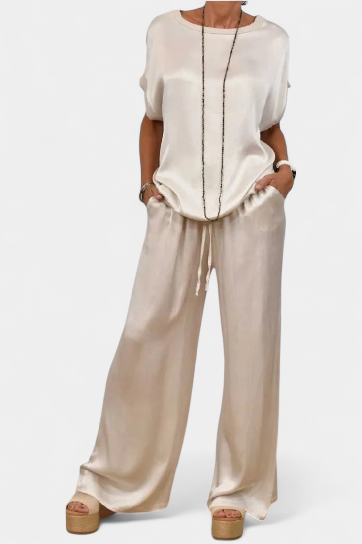 Frühlingshaftes Damen-Set Blasa mit fließender Bluse und weiter Hose – Ansicht 9