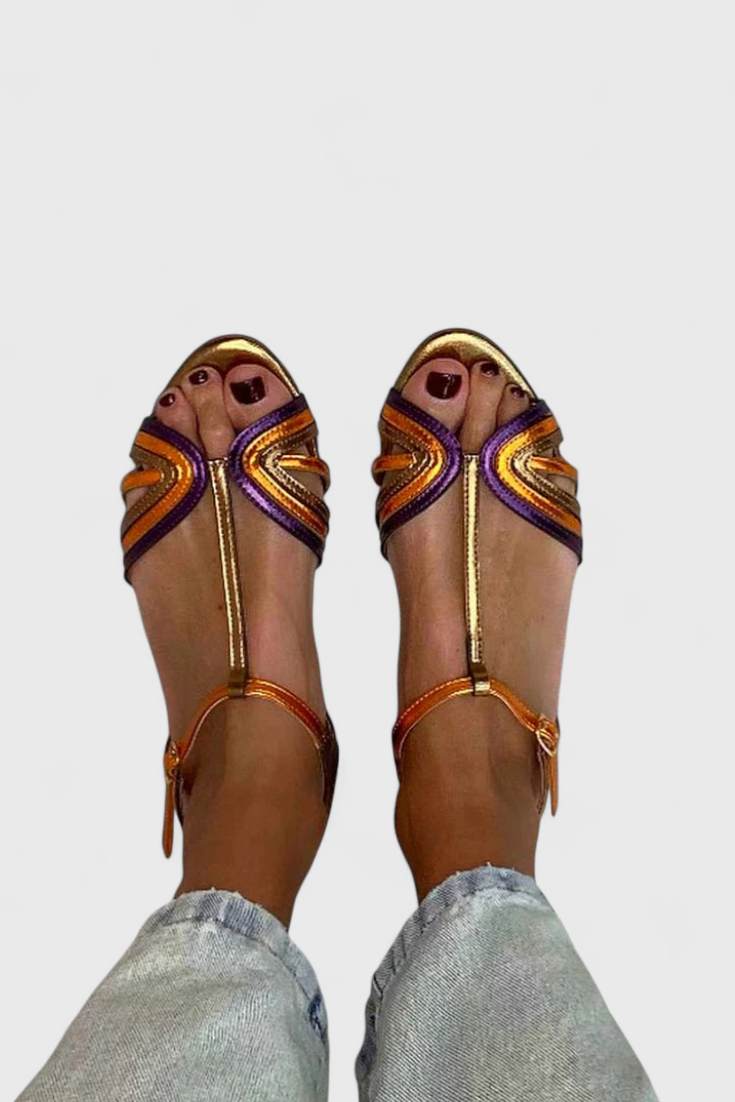 Goldene Damen-Sandalen Raluca mit farbigem Riemen und Schnalle – Ansicht 2