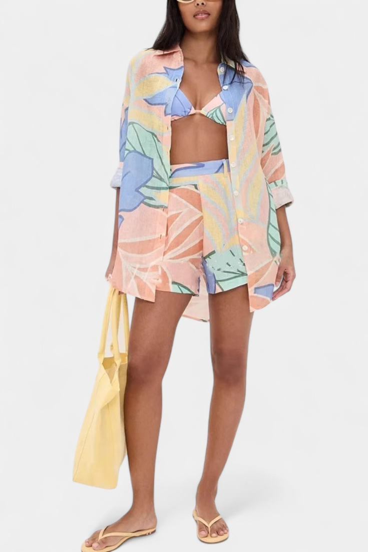 Tropisches Damen-Set Lumina mit Boyfriend-Hemd und hoch geschnittenen Shorts