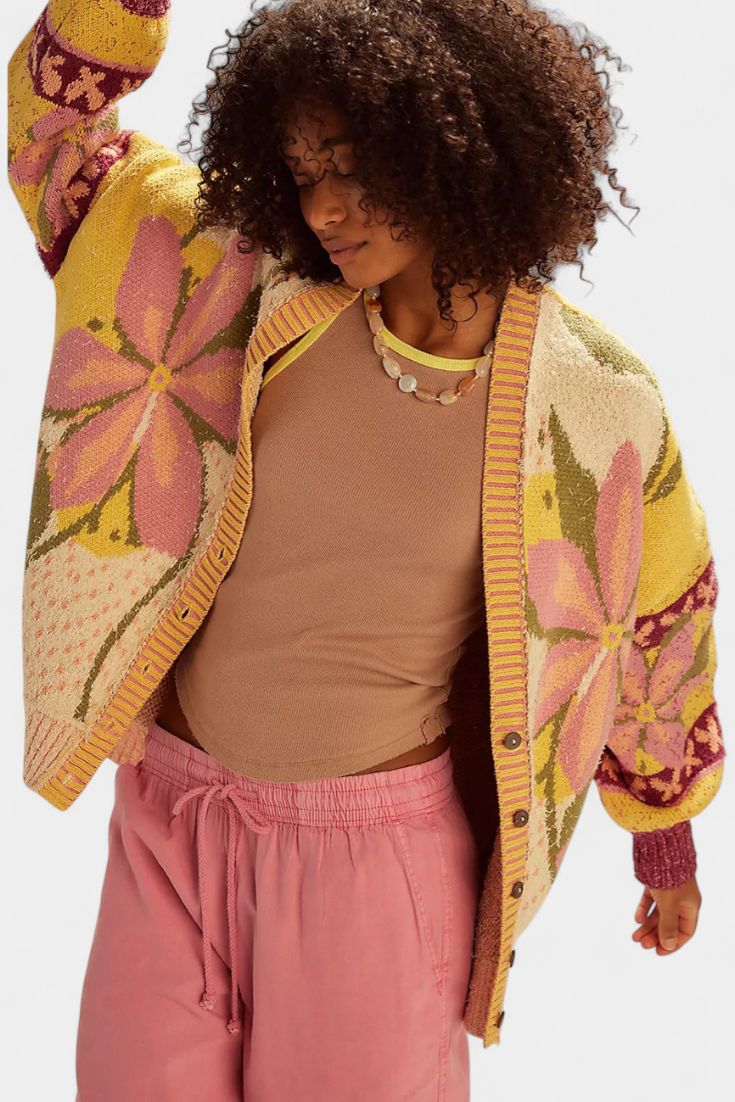 Damen-Strickjacke Casey mit Blumenmuster