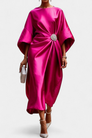Ubelia – Langes Satin-Maxikleid für Damen mit glänzendem Finish in A-Linie – Ansicht 3