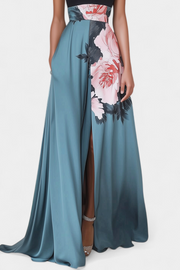 Radmila – Florales A-Linien-Kleid für Damen mit schwarzem Oberteil – Ansicht 3