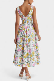 Margie – Midikleid für Damen mit V-Ausschnitt und Blumenmuster – Ansicht 2