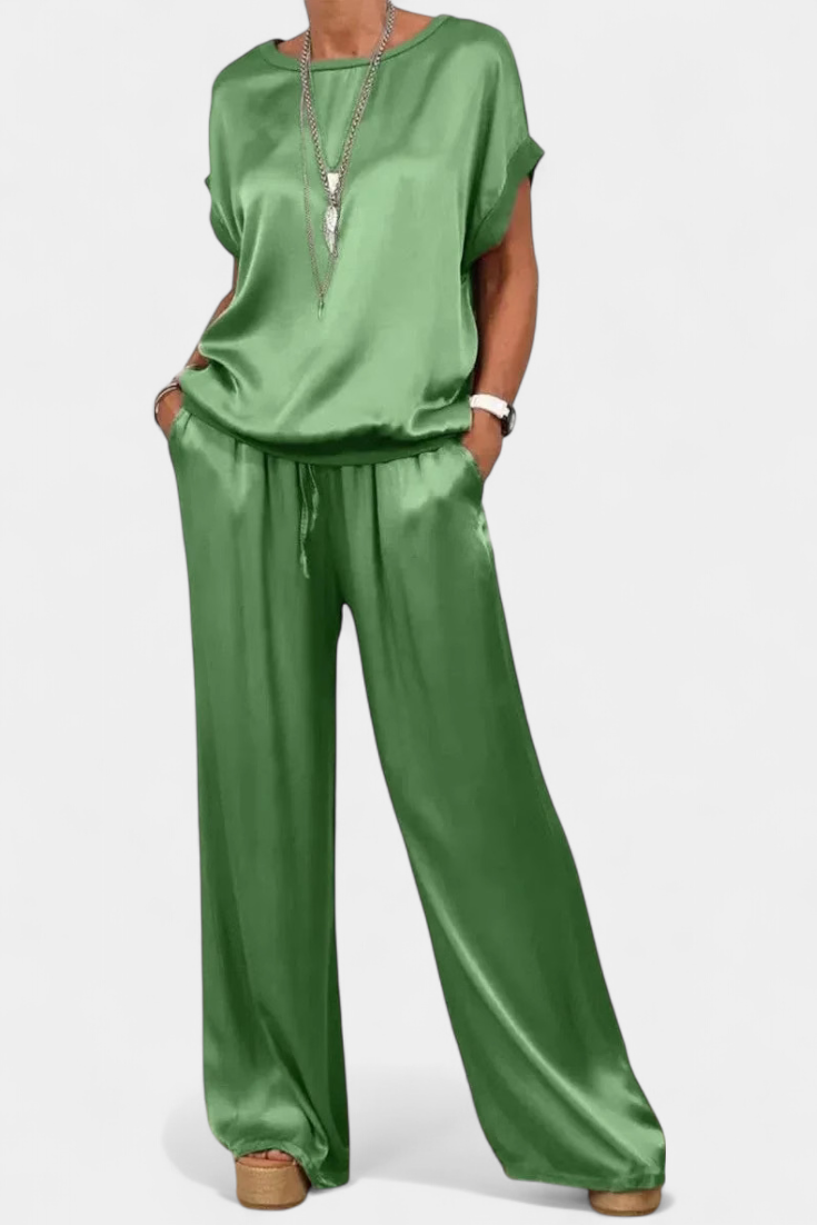 Frühlingshaftes Damen-Set Blasa mit fließender Bluse und weiter Hose – Ansicht 5