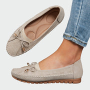 Beige Slip-on-Loafer für Damen aus Leder mit orthopädischer Sohle – Ansicht 2