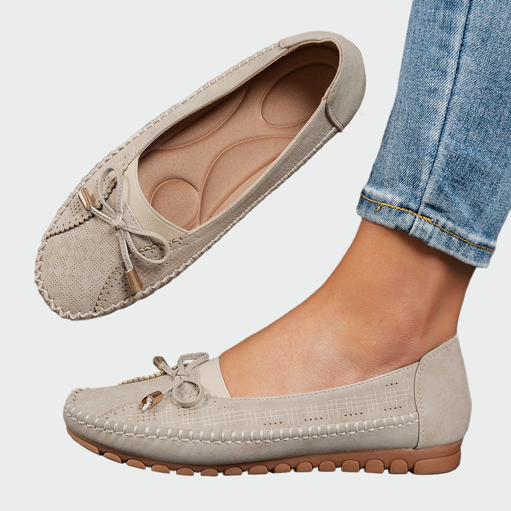 Bequeme Slipper mit orthopädischen Sohlen