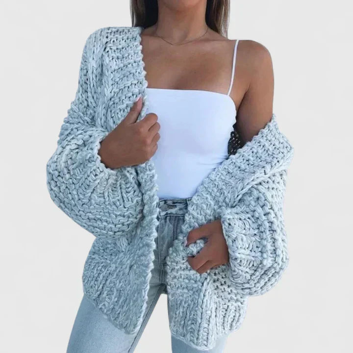 Yvanderliah | Gemütliche Strickjacke