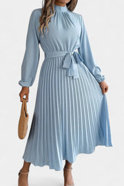 Theresa – Damenkleid mit hohem Kragen und plissiertem Gürtel – Ansicht 6