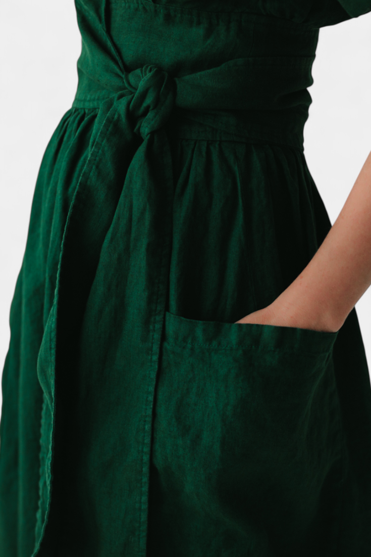 Cressida – Baumwollkleid für Damen mit V-Ausschnitt und Gürtel – Ansicht 7