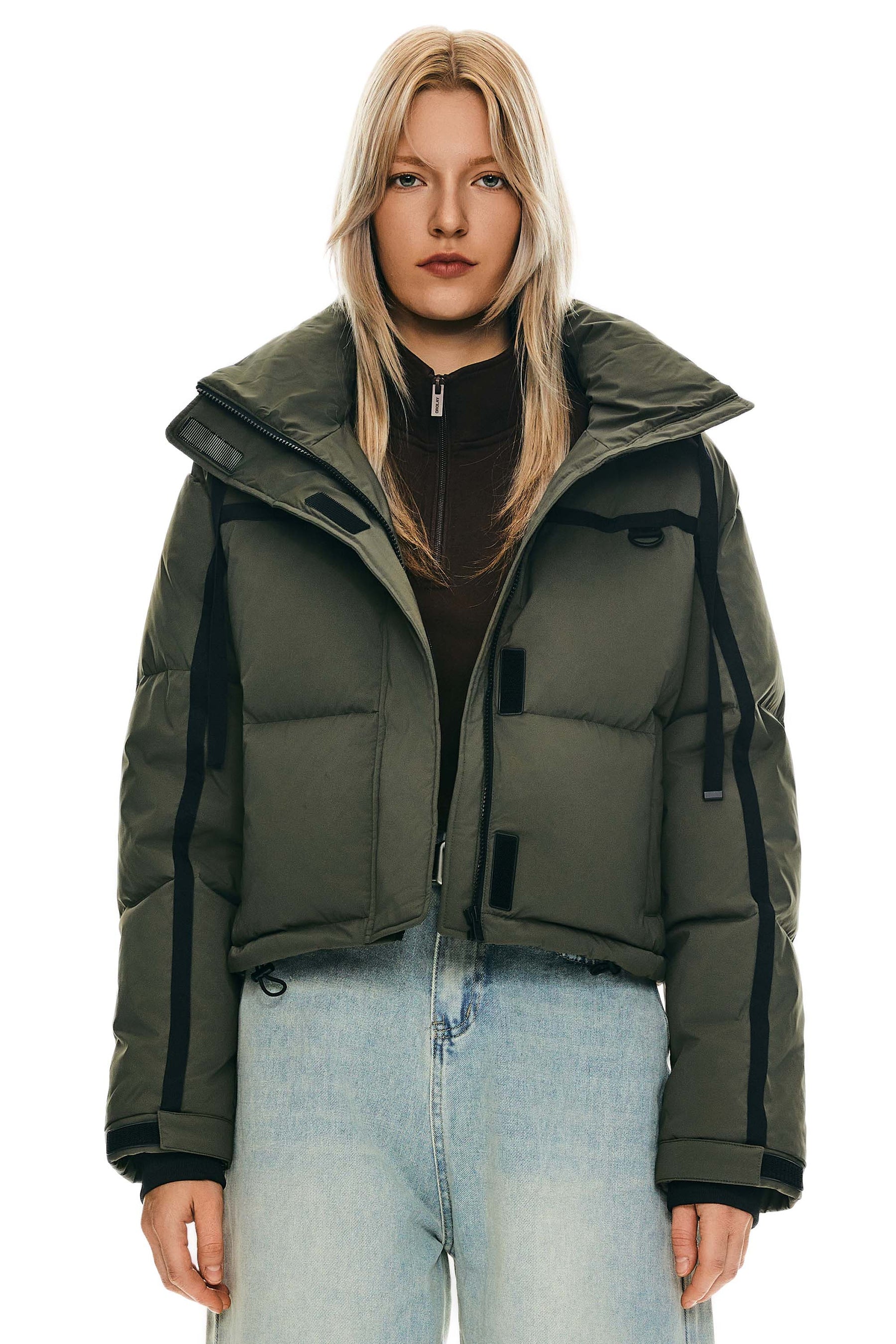 Camara – Kurze gesteppte Damen-Winterjacke mit Kapuze – Ansicht 2