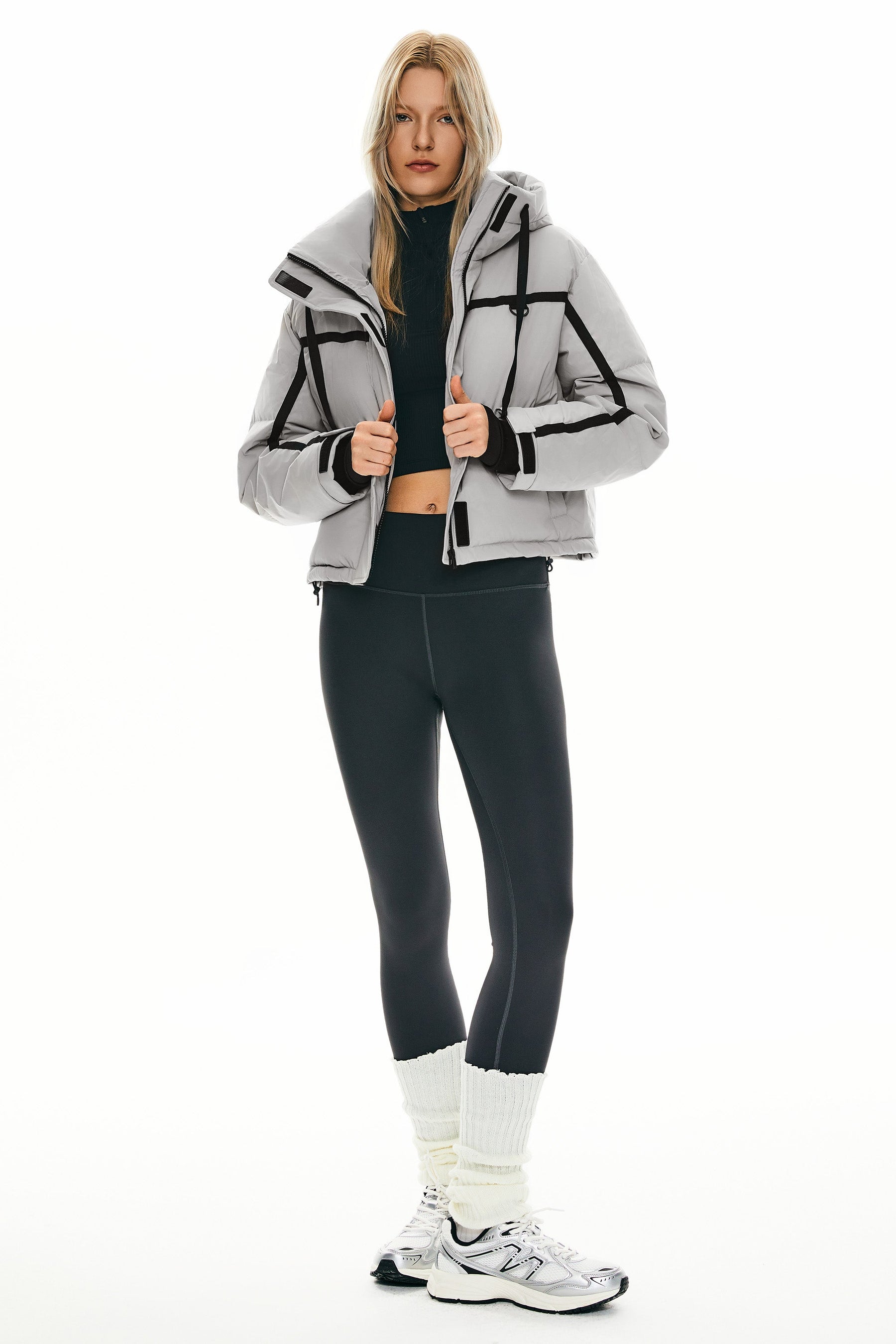 Camara – Kurze gesteppte Damen-Winterjacke mit Kapuze – Ansicht 19