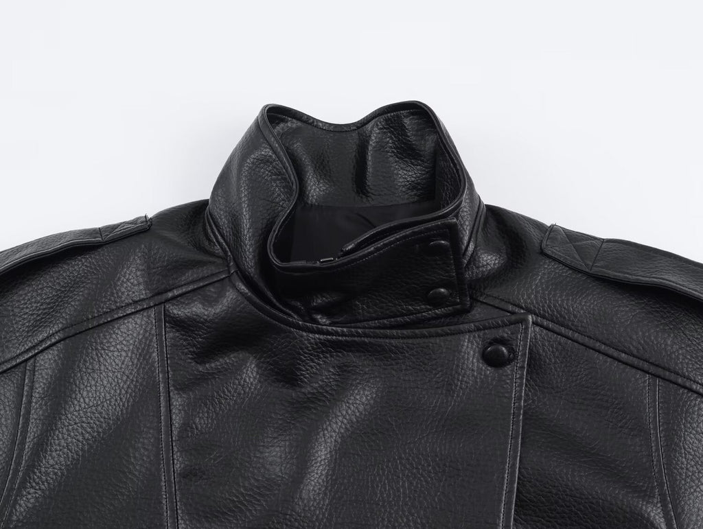 Carla Asymmetrische Lederjacke