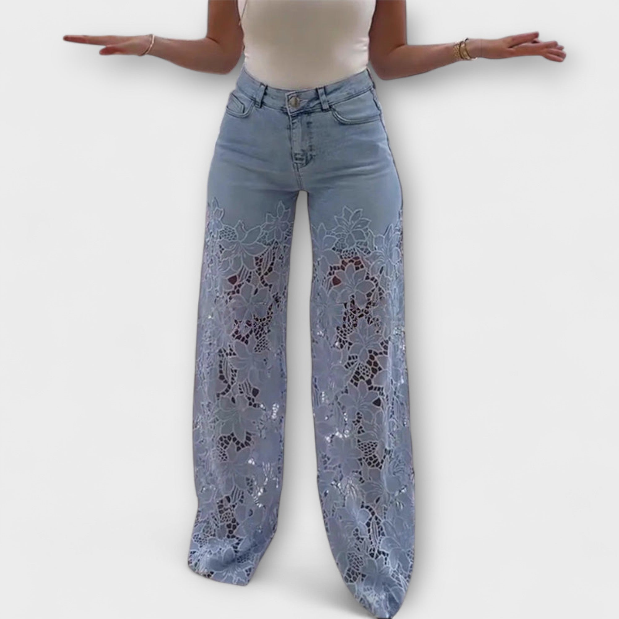 Γυναικείο jeans patchwork με δαντέλα