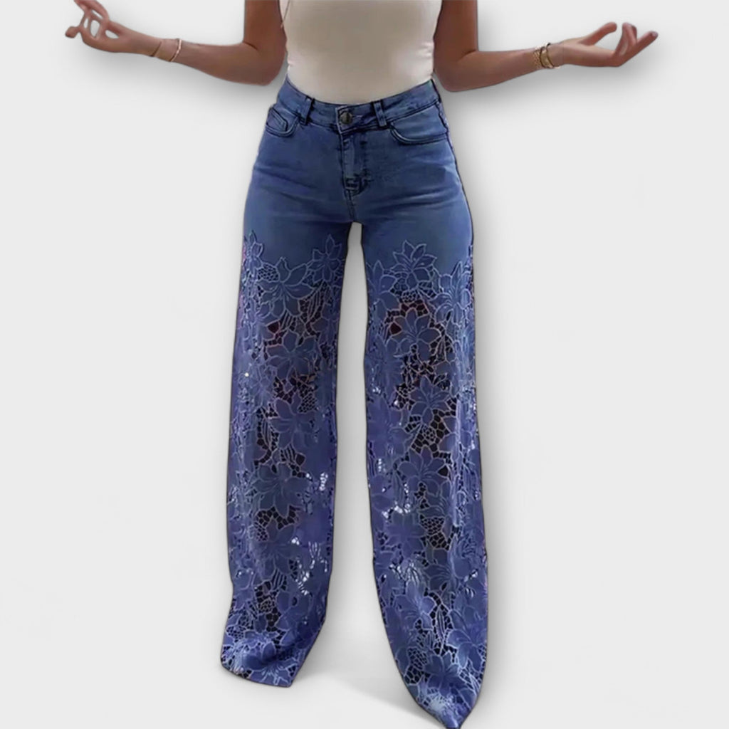 Patchwork-Jeans mit Spitze sind im Trend