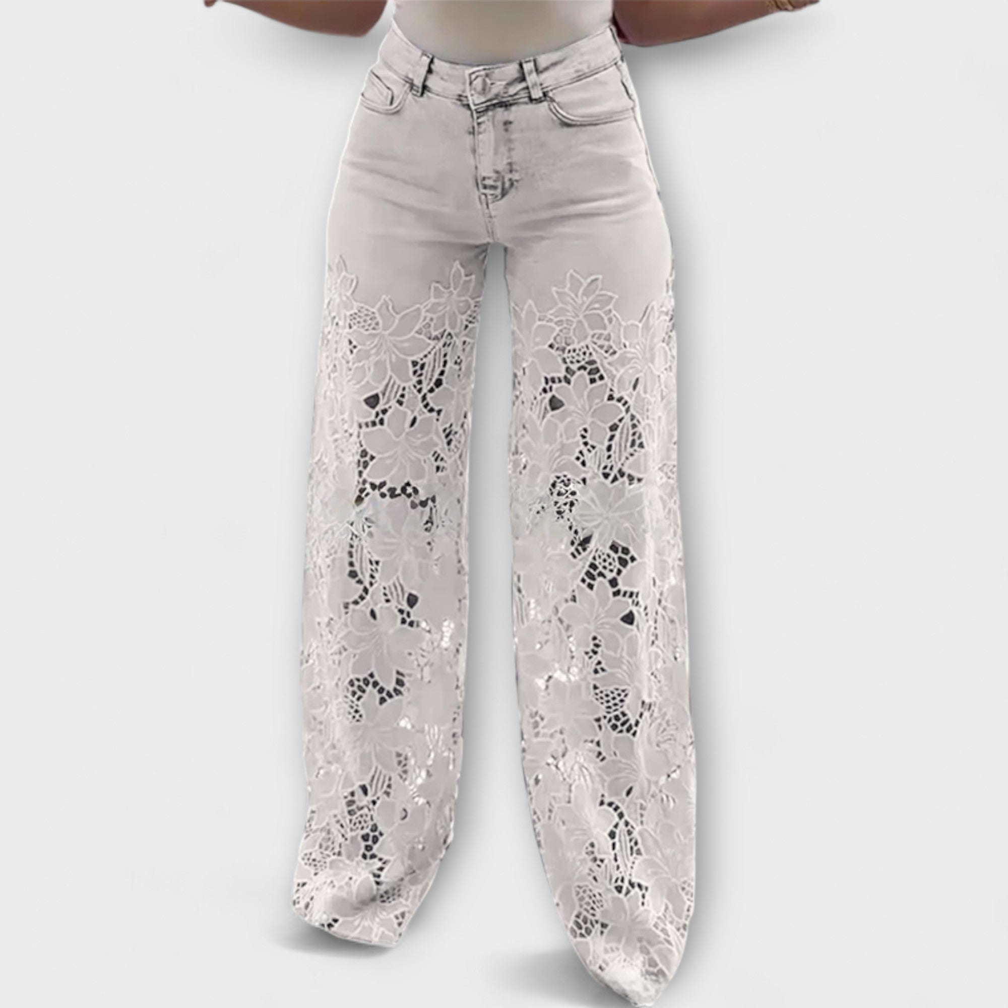 Patchwork-Jeans mit Spitze sind im Trend