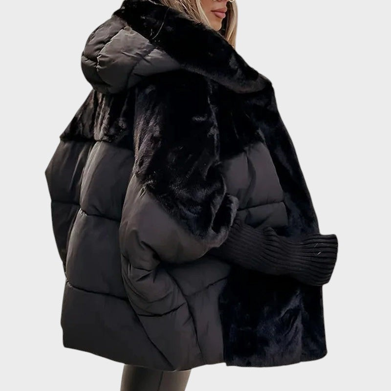 Zoe – Oversize-Mantel für Damen mit Kapuze und Patchwork – Ansicht 2