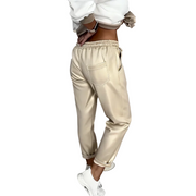 Aubrey – Lässiges zweiteiliges Damen-Set mit V-Ausschnitt-Top und hochgeschnittener Hose – Ansicht 3