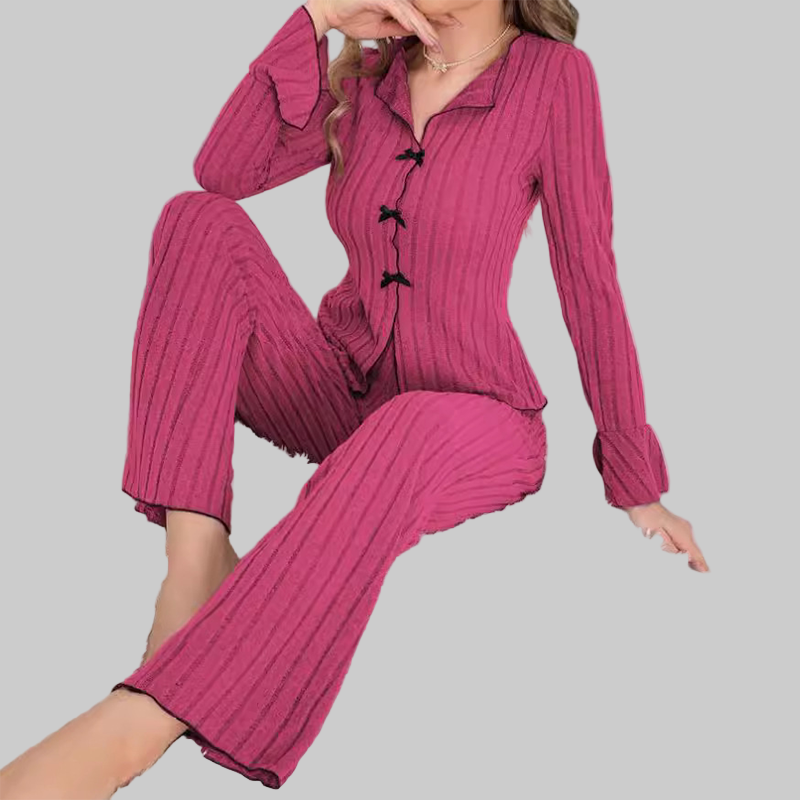 Pyjama-Set für Damen aus Rippstrick mit Reverskragen und Schleifen – Ansicht 5
