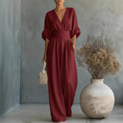 Melanie | Eleganter Jumpsuit mit V-Ausschnitt und weitem Bein