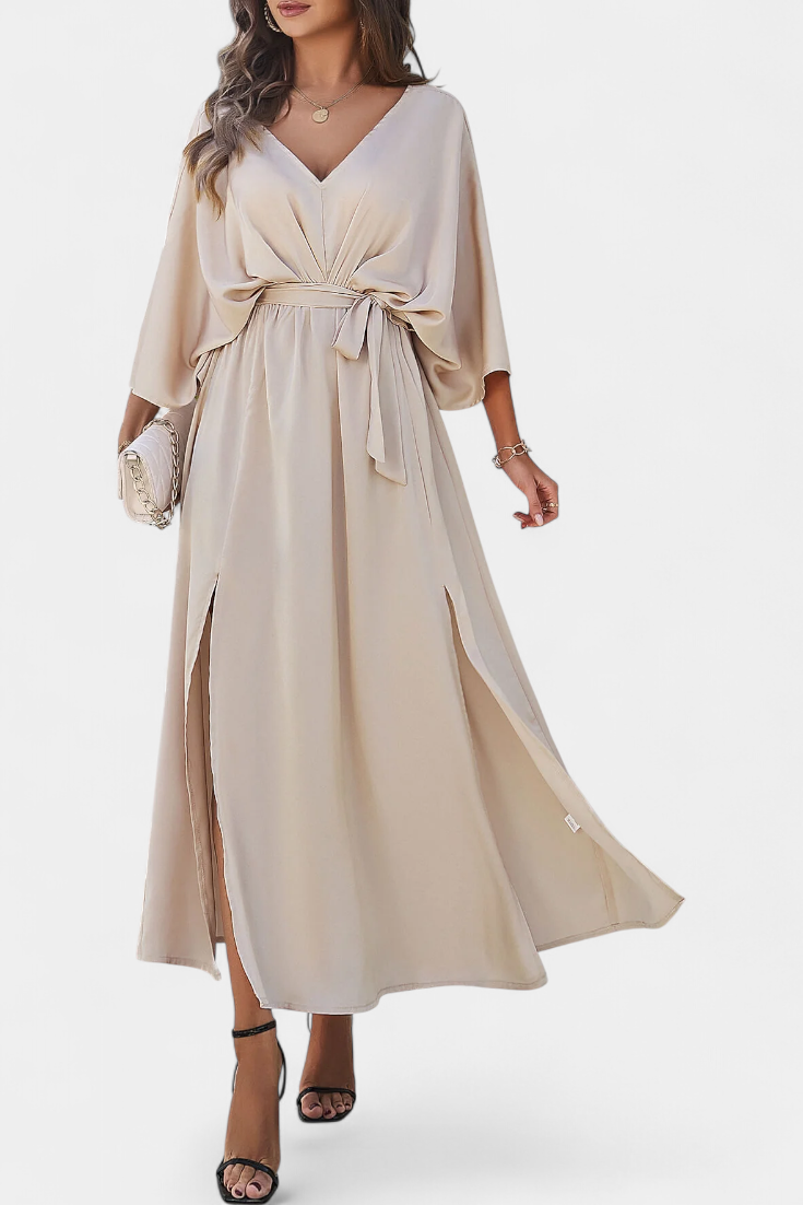 Elegantes Kleid von Milly mit Schleife und Öffnung
